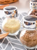 Rotary Seasoning Storage Spice Bottle Rack Kitchen Salt and Pepper Cruet Condiment Set Containers for Spices - Image 7